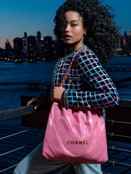 chanel 22.5 bag|chanel 22 bag large.